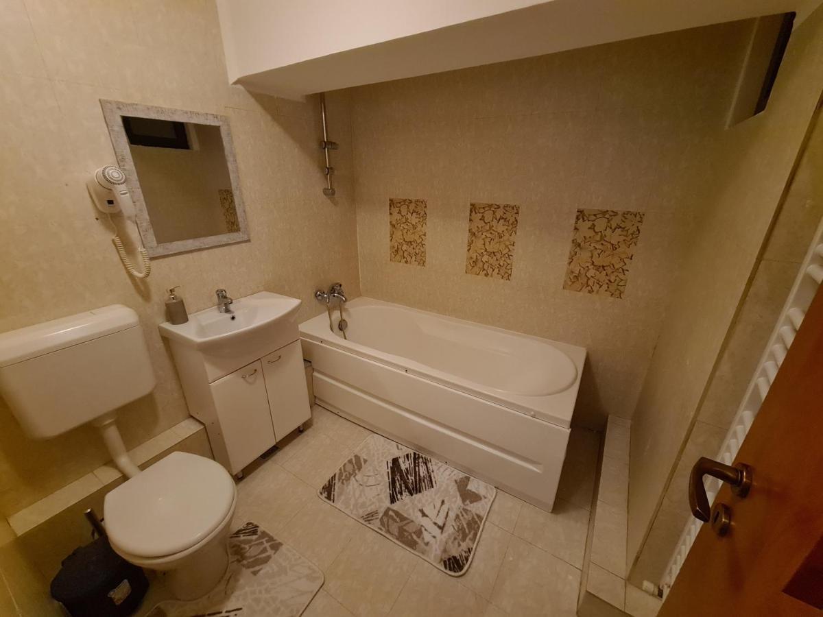 Karma Coffe&Room'S Бухарест Экстерьер фото